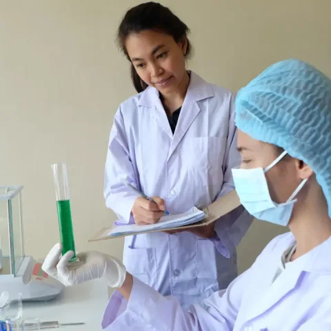 researching-laboratory