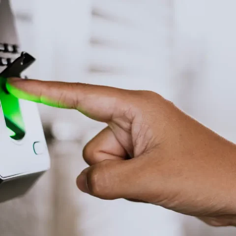 scanning-finger-coronavirus-contaminated-fingerprint-access-control